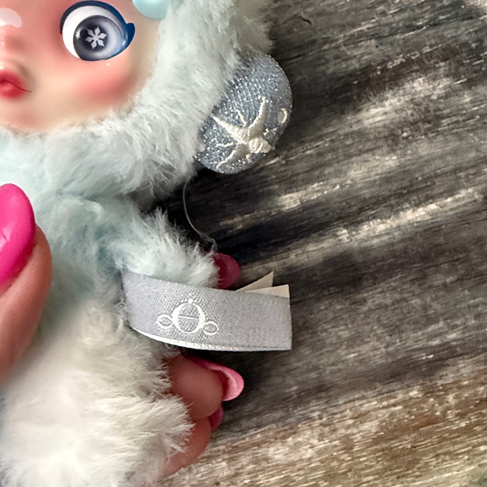 Adorable Blue Plush Keychain - Picture 3 of 5